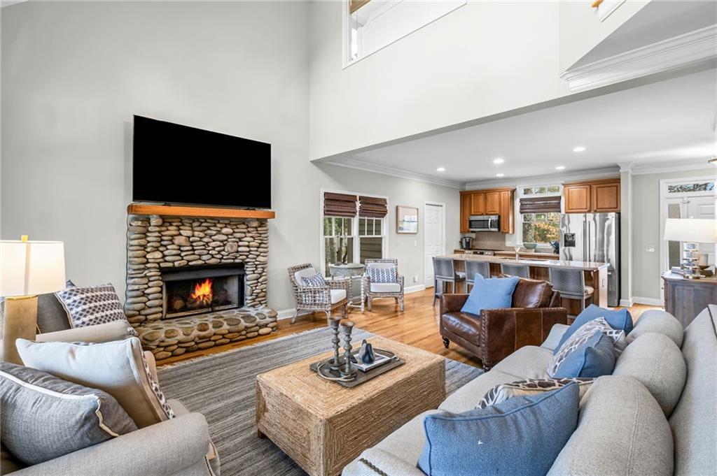 137 Chestnut Knoll Court