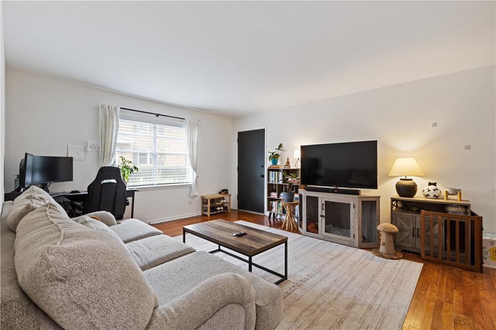 3510 Roswell Road M3