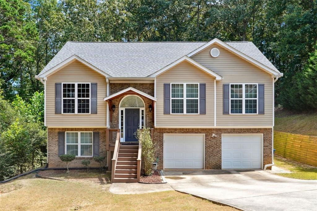Beautifully maintained 4-bedroom, 3-bath split-level home with 1,912 sq ft in the desirable Hamilton MIll. Featuring a modern kitchen, updated bathrooms, and a spacious finished basement with full bath, all set on a private 1+ acre lot in Dacula close to schools, shopping, and amenities. Applicants must meet income of three times the monthly rent, have a minimum 600 credit score, no prior rental evictions, and all residents 18+ must apply, with credit scores under 600 subject to additional deposit; unfortunately, pets are not permitted.