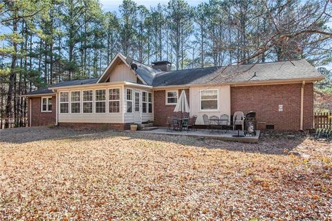 A home in Powder Springs