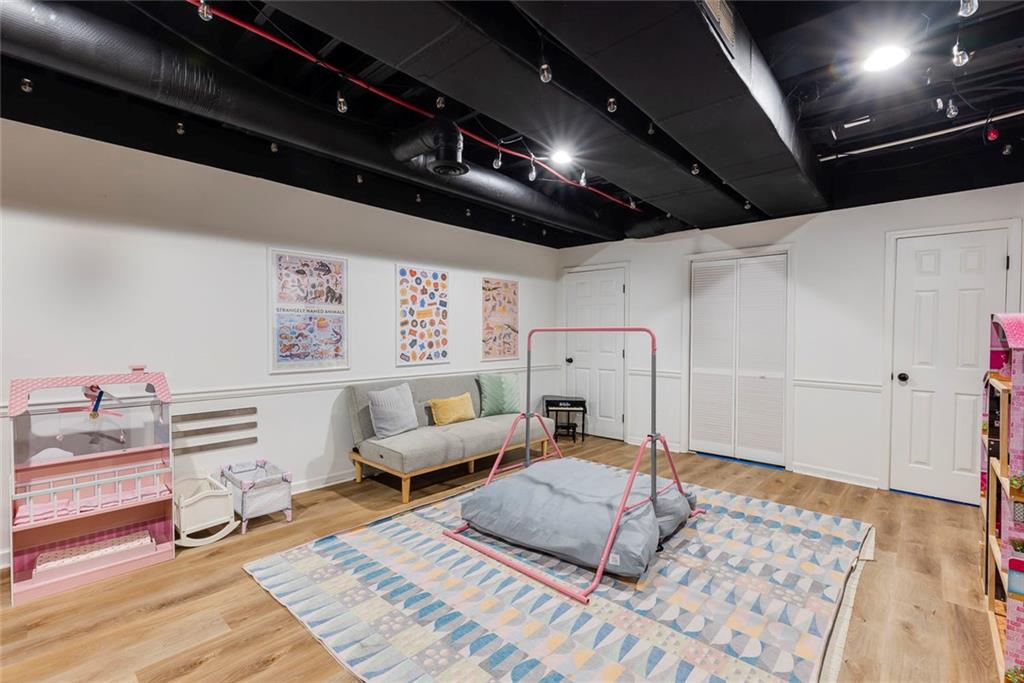 RIVERSOUND - Residential