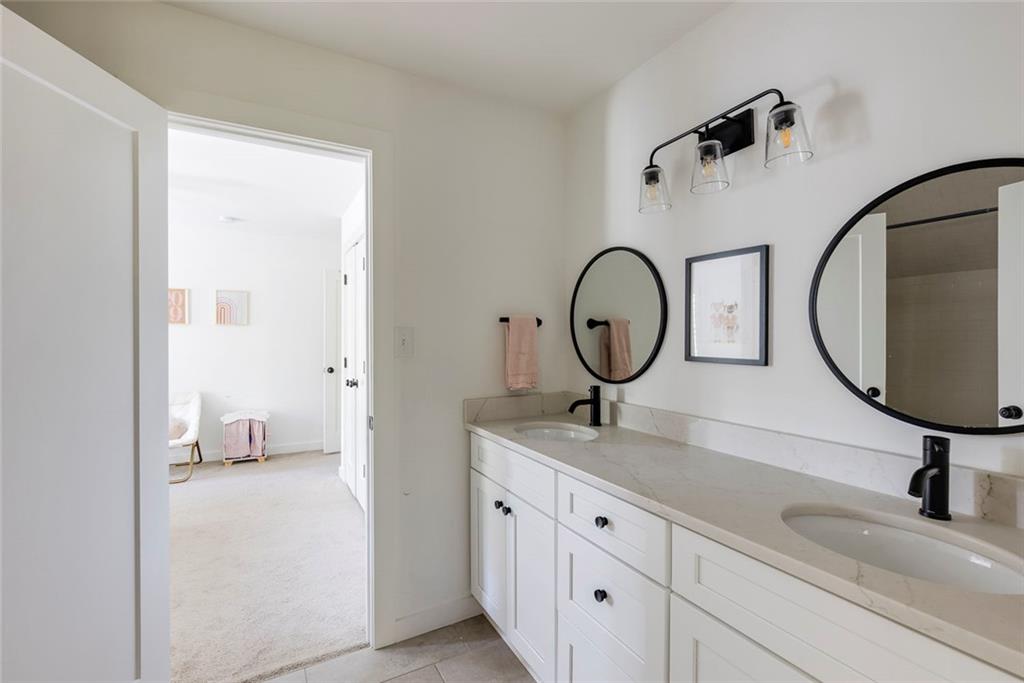 RIVERSOUND - Residential