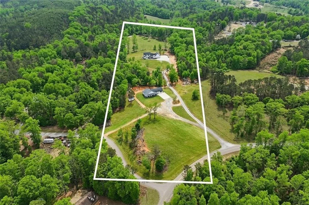 1100 Soap Creek Road Rd