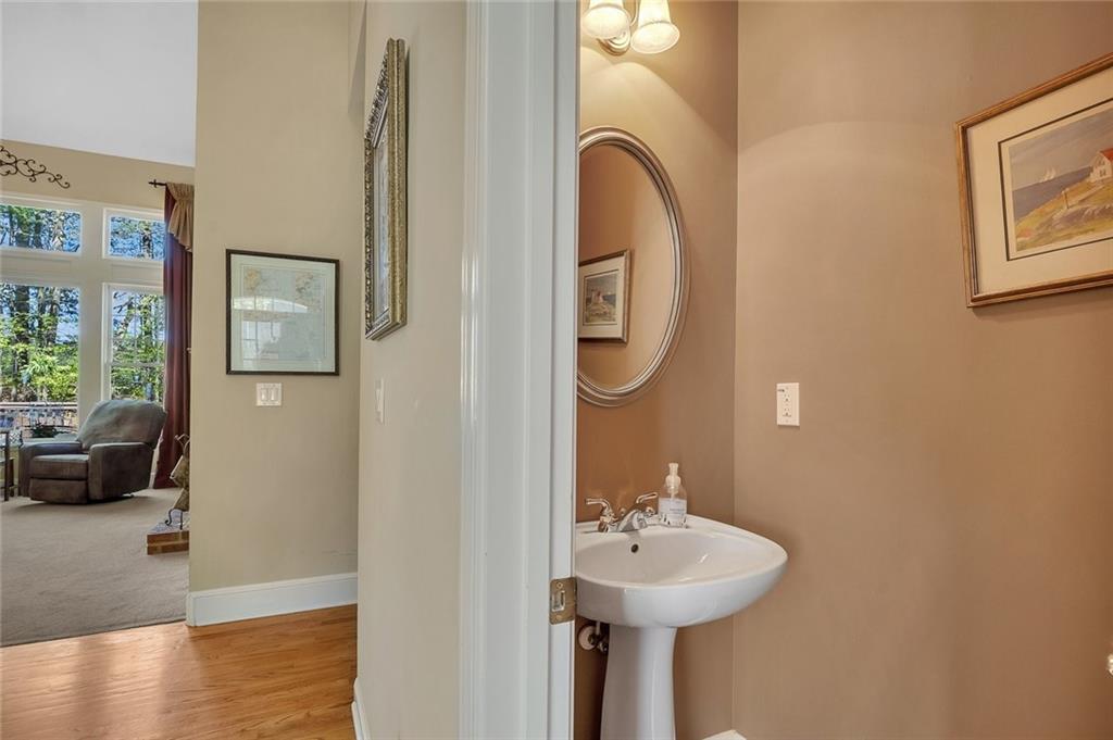 402 Glenhurst Trace, Canton, Georgia image 13