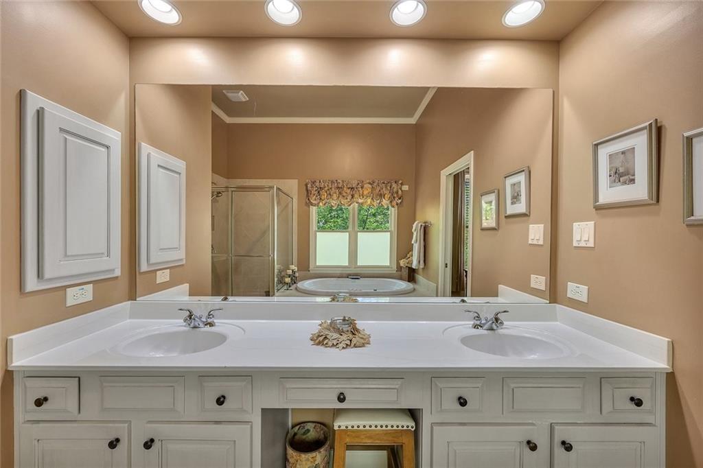 402 Glenhurst Trace, Canton, Georgia image 33