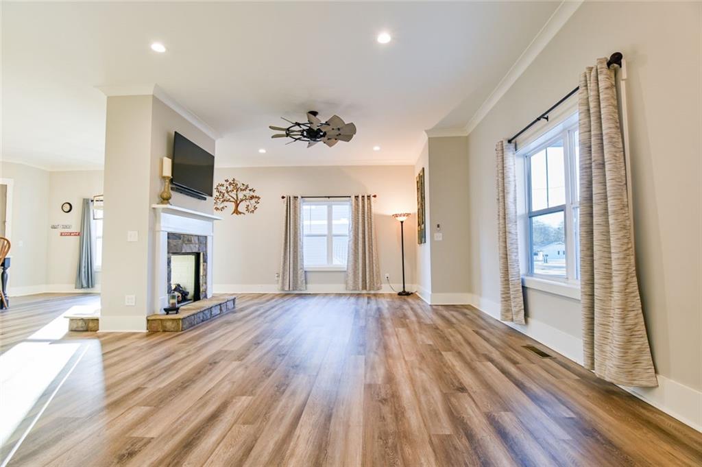 5118 Floyd Street NE