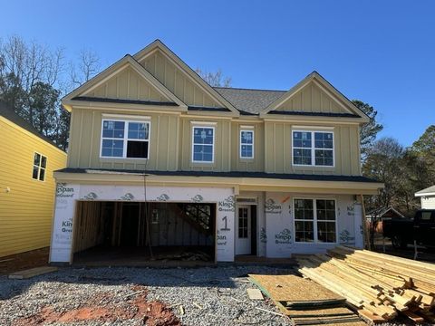 4864 White Street Sugar Hill GA 30518