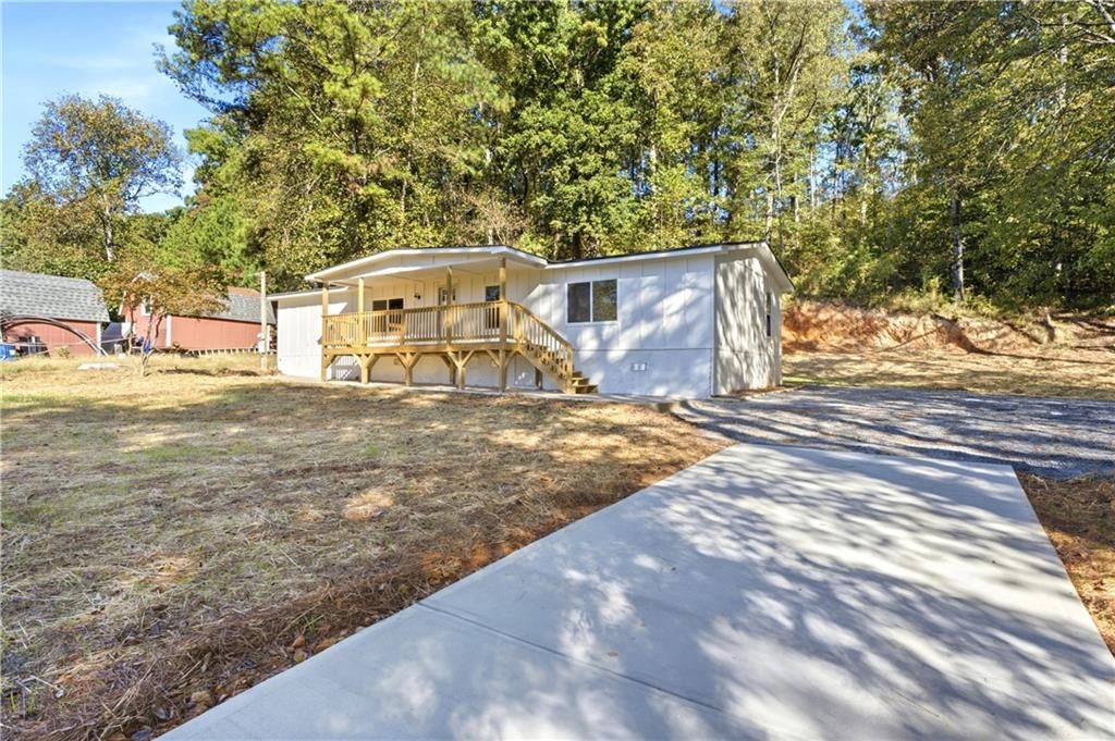 158 Oak Hollow Road SE