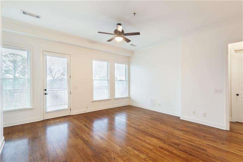 360 CHAMBERS Street 208