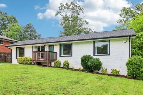 3036 Horse Shoe Drive SE Atlanta GA 30316