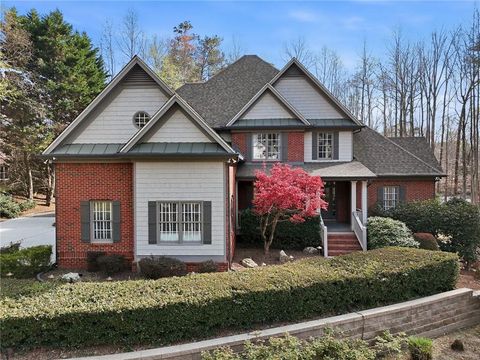 Homes For Sale - 800 Barberry Drive<br/> Milton, GA 30004