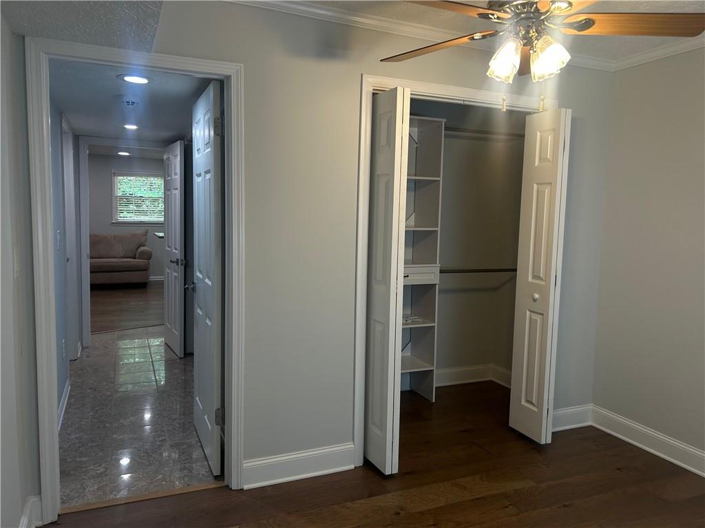 3221 Goldenchain Drive