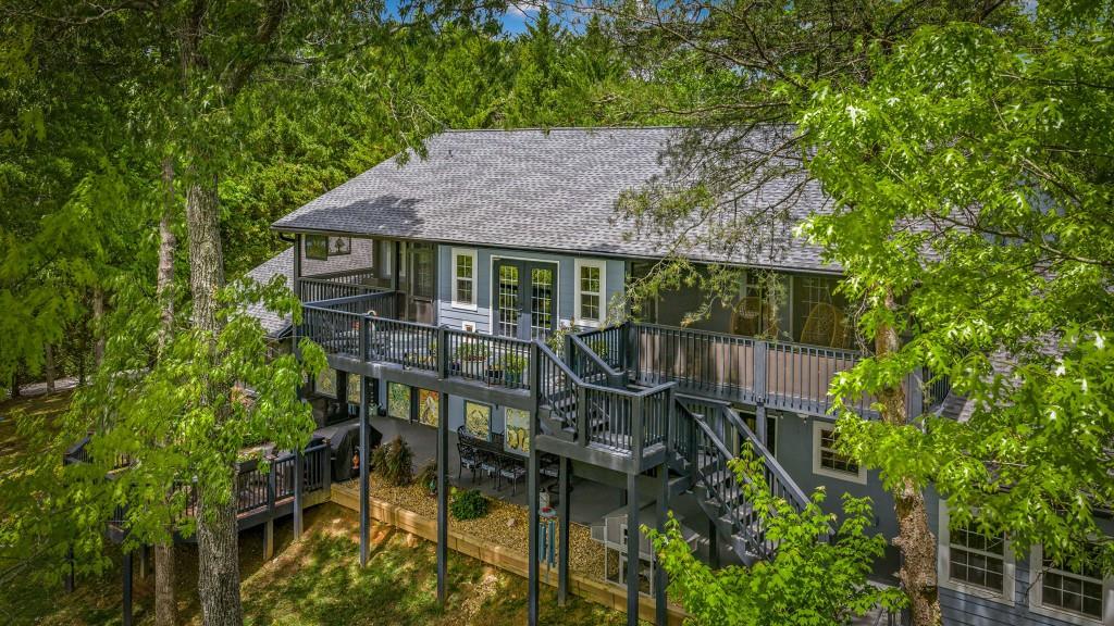 940 Knollwood Road
