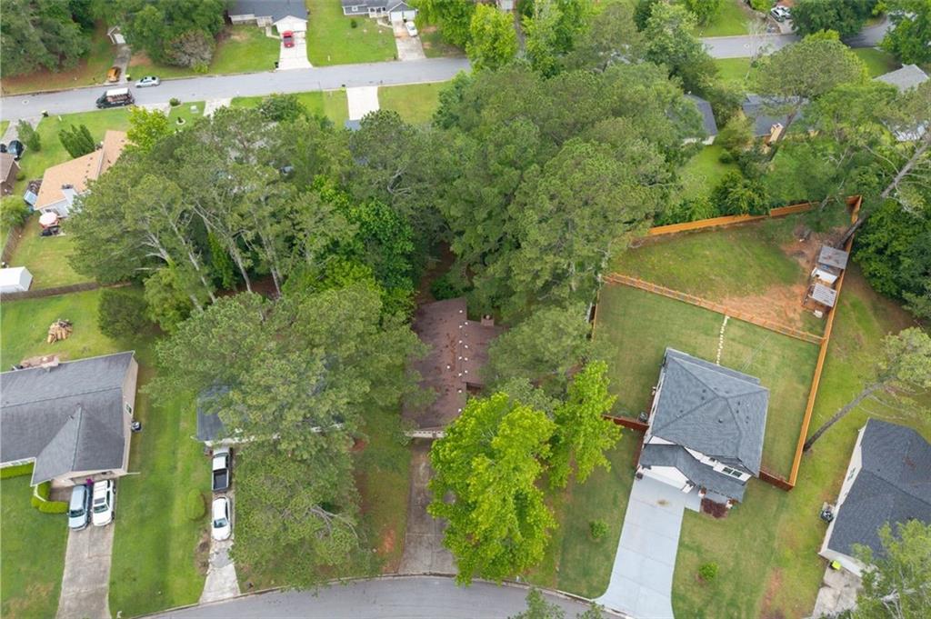 9383 Woodknoll Way, Jonesboro, Georgia image 36