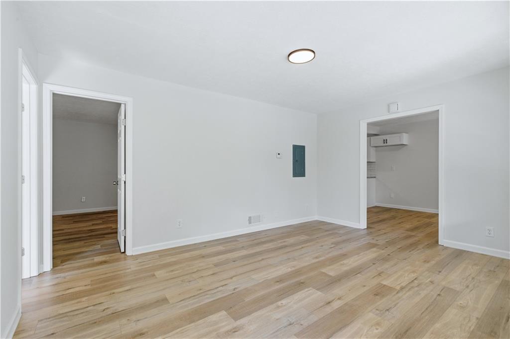 612 Robert Street NW