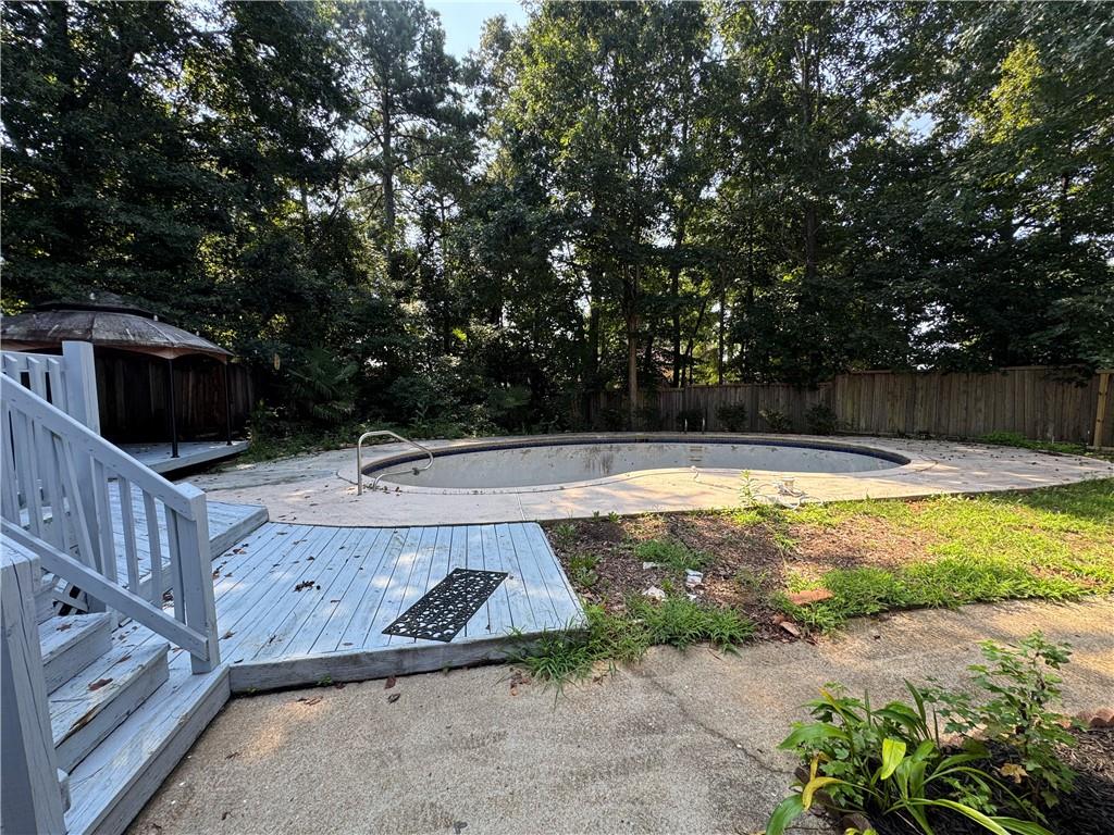 6475 Blue Creek Court