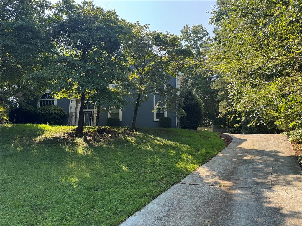6475 Blue Creek Court