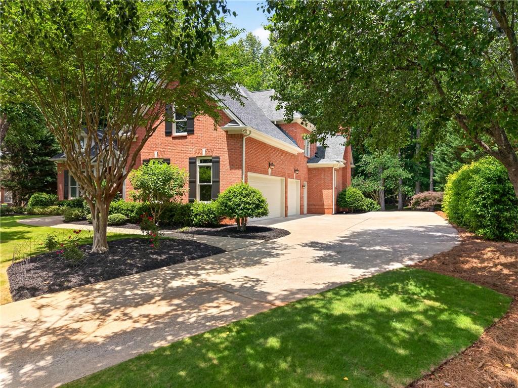 230 Bayfield Court