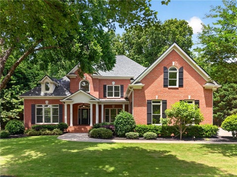 Homes For Sale - 230 Bayfield Court<br/> Milton, GA 30004