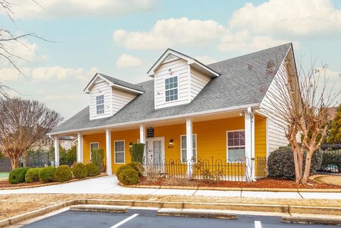 A home in South Fulton