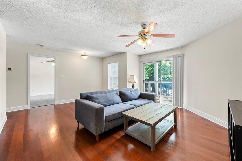 1203 Santa Fe Parkway