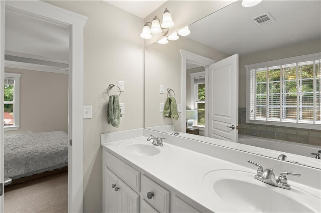 2995 Boulder Walk Court, Atlanta, Georgia image 27