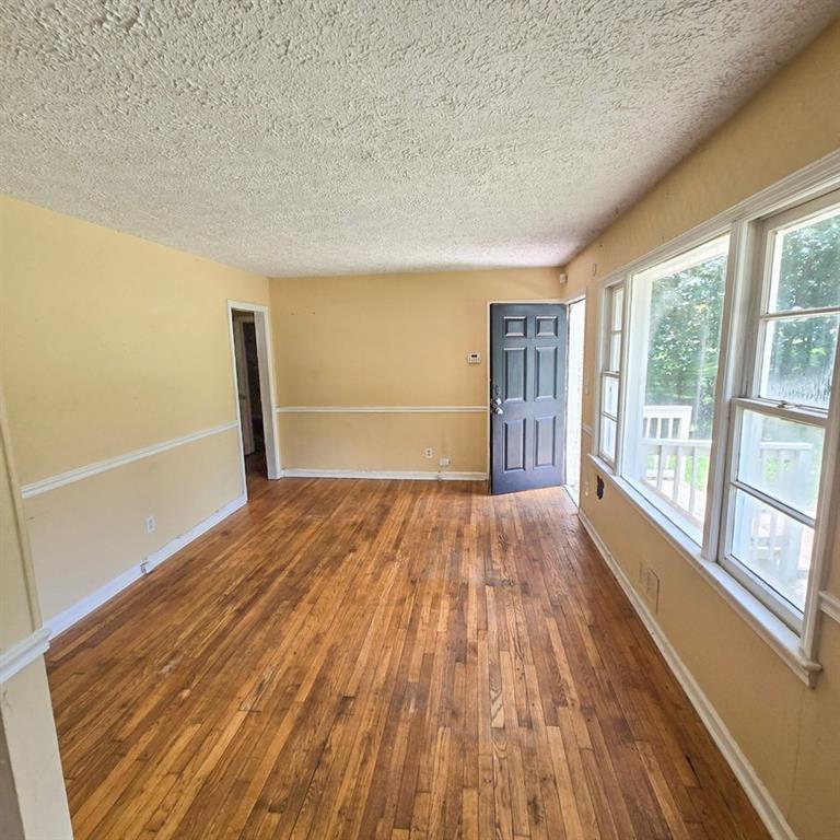 Photo 6 of 22 of 2182 Brannen Road SE house