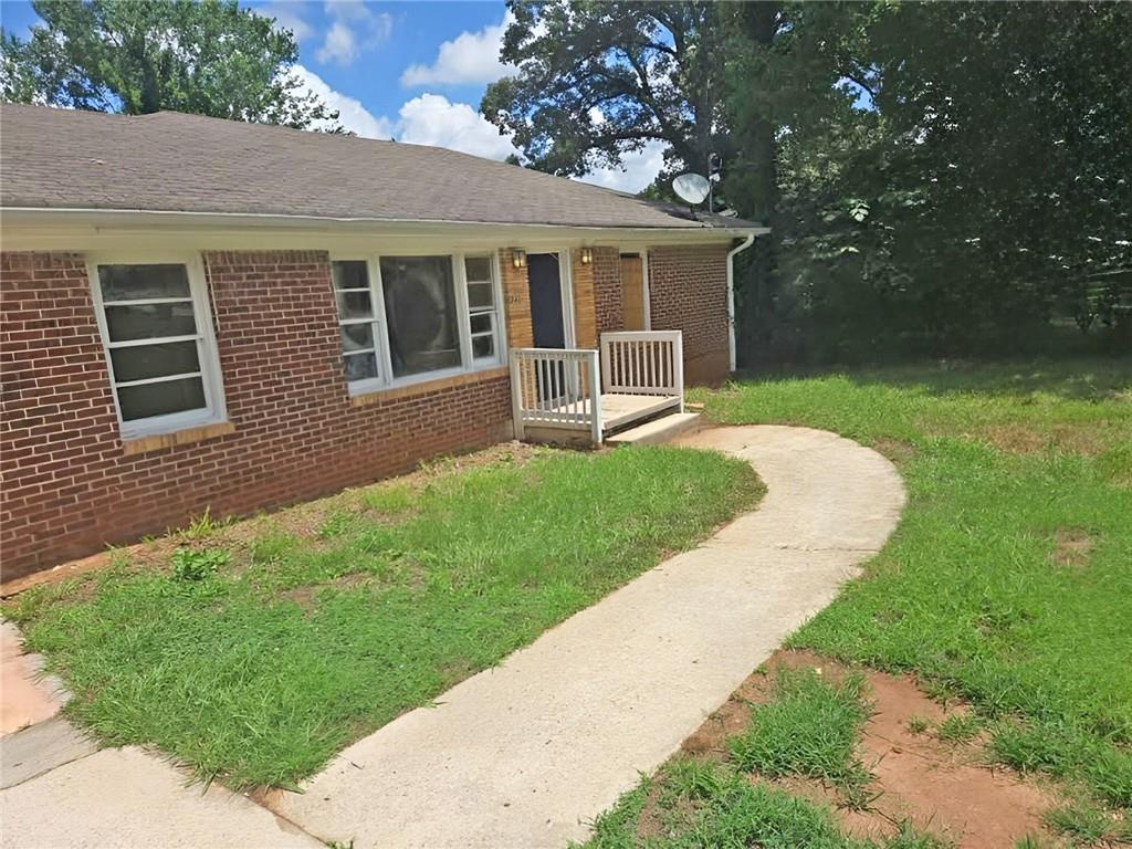 Photo 22 of 22 of 2182 Brannen Road SE house
