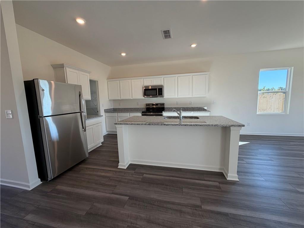 112 Maison Drive