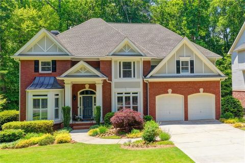 6032 Thunder Woods Trail Sugar Hill GA 30518