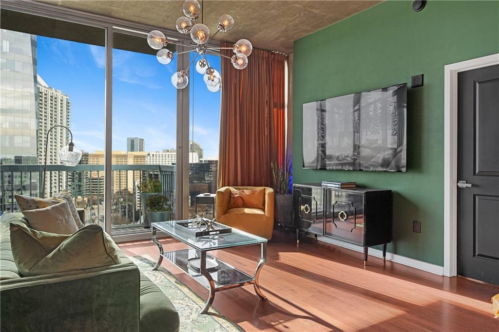 3324 Peachtree Road NE 1605