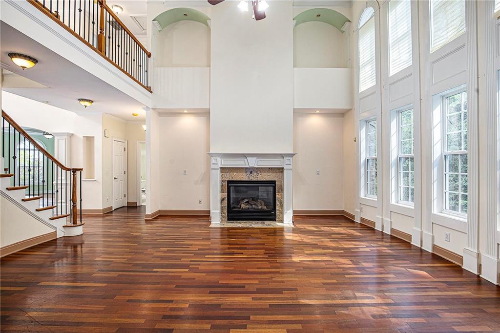 256 Montpelier Court SW