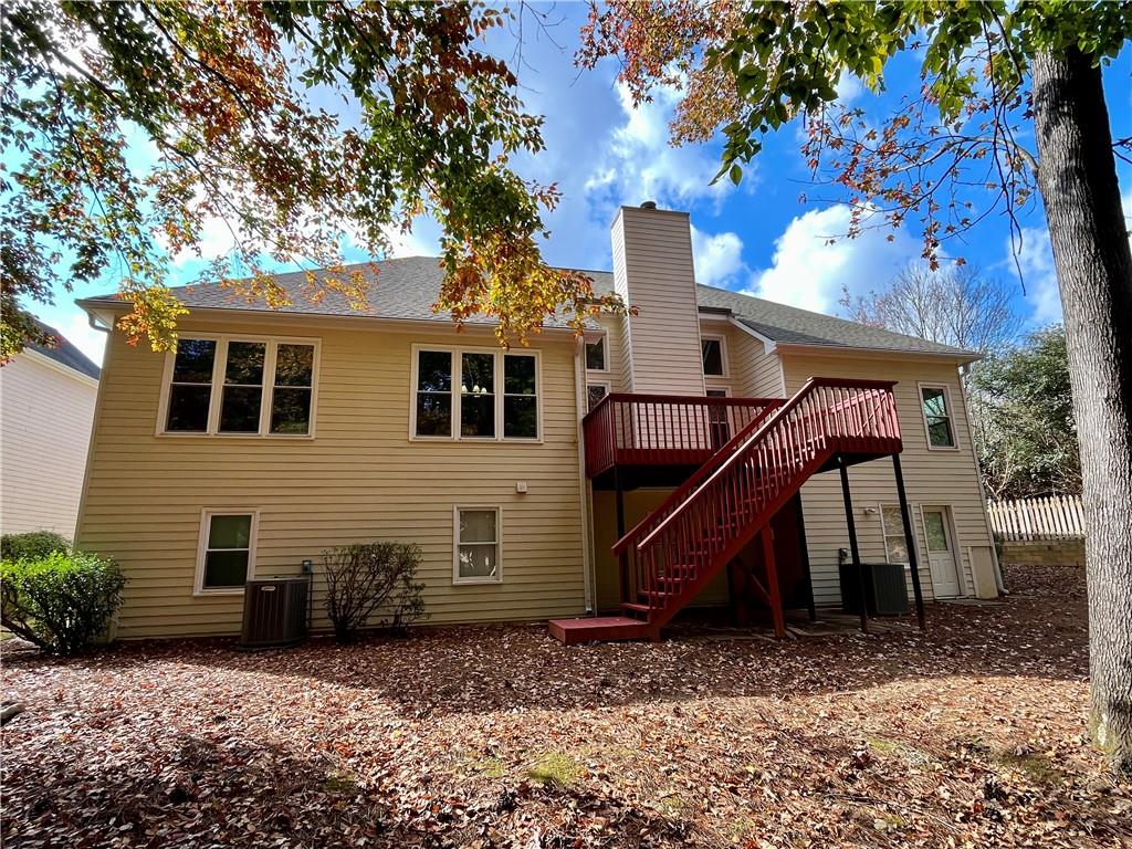 1915 Eagle Valley Court