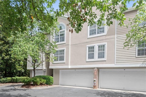 Condo For Sale - 4248 River Green Drive #302<br/> Fulton County, Atlanta, GA 30327