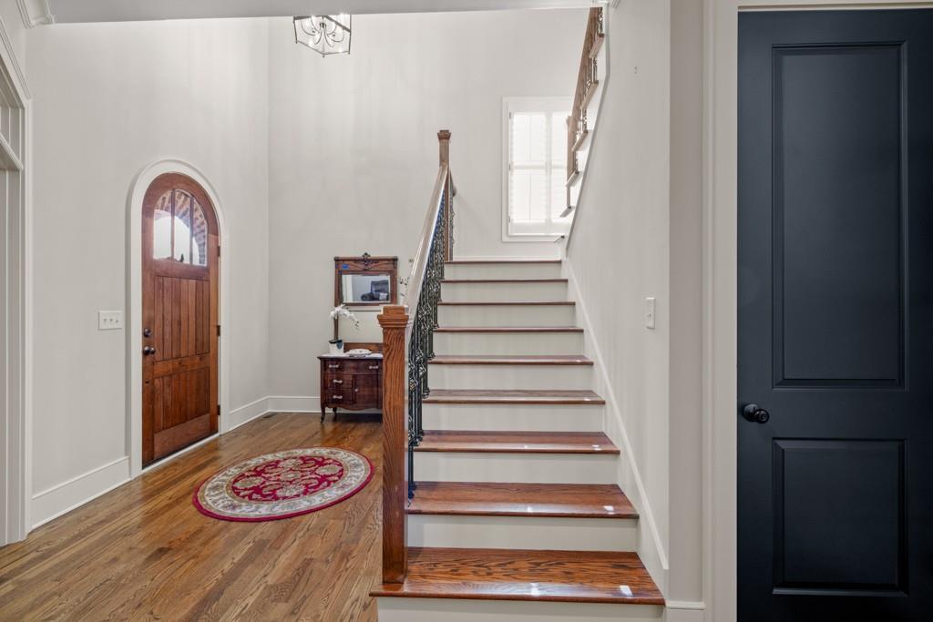 4595 Carriage Walk Lane