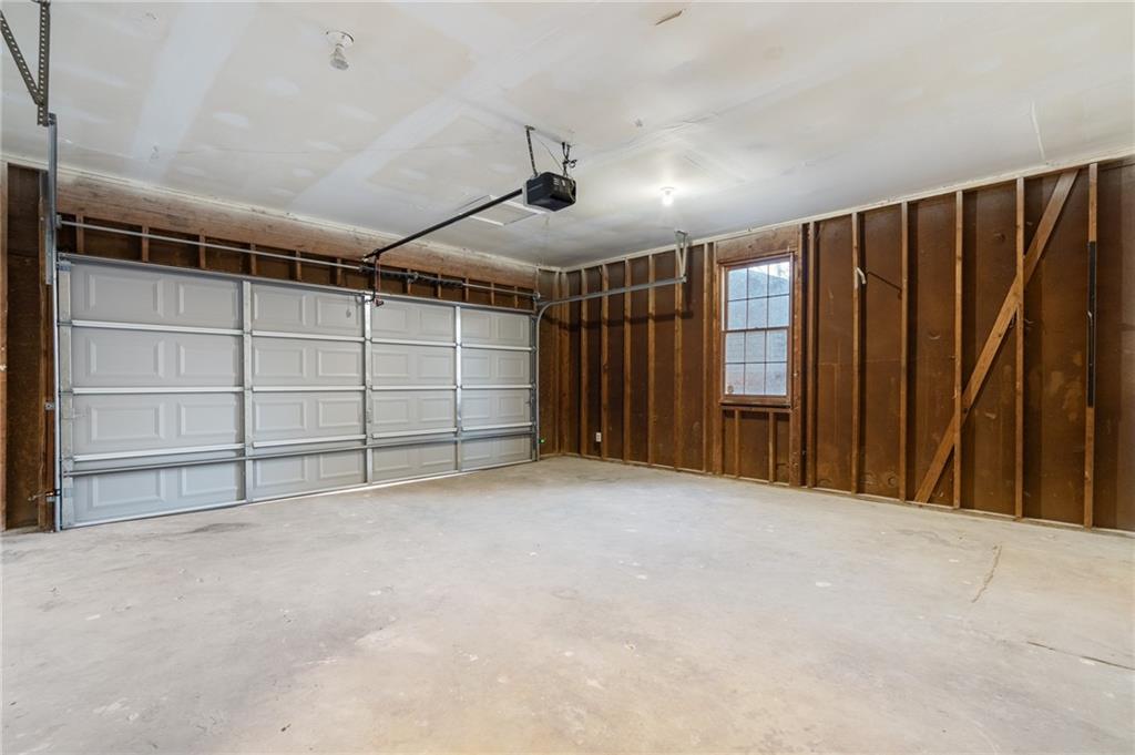 6164 Dorchester Drive, Rex, Georgia image 34