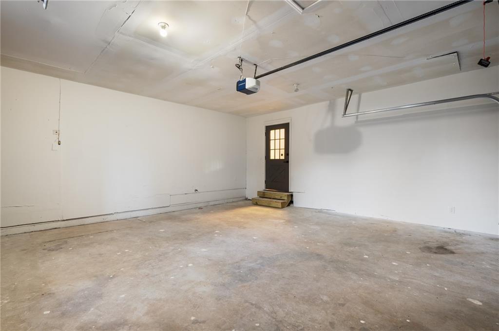 6164 Dorchester Drive, Rex, Georgia image 35