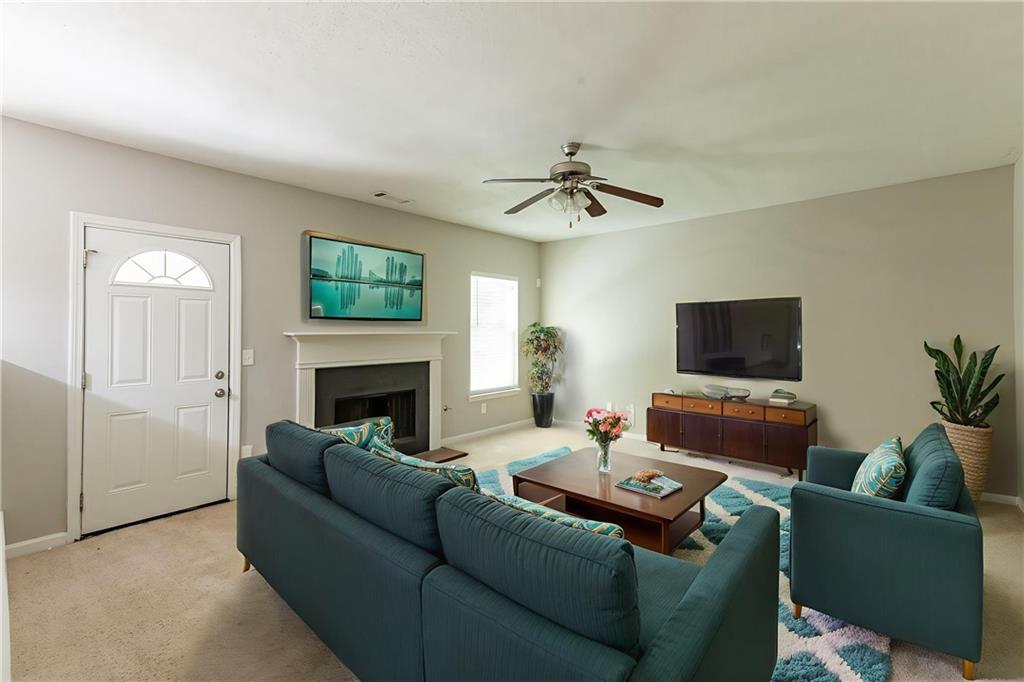 260 Redding Ridge