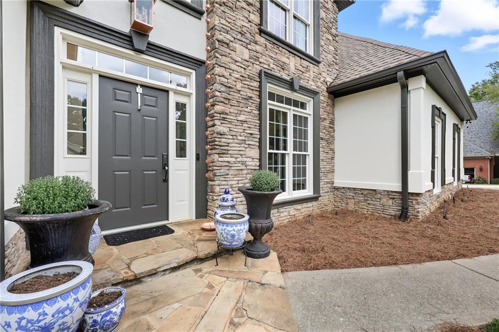 3853 Alexandria Drive