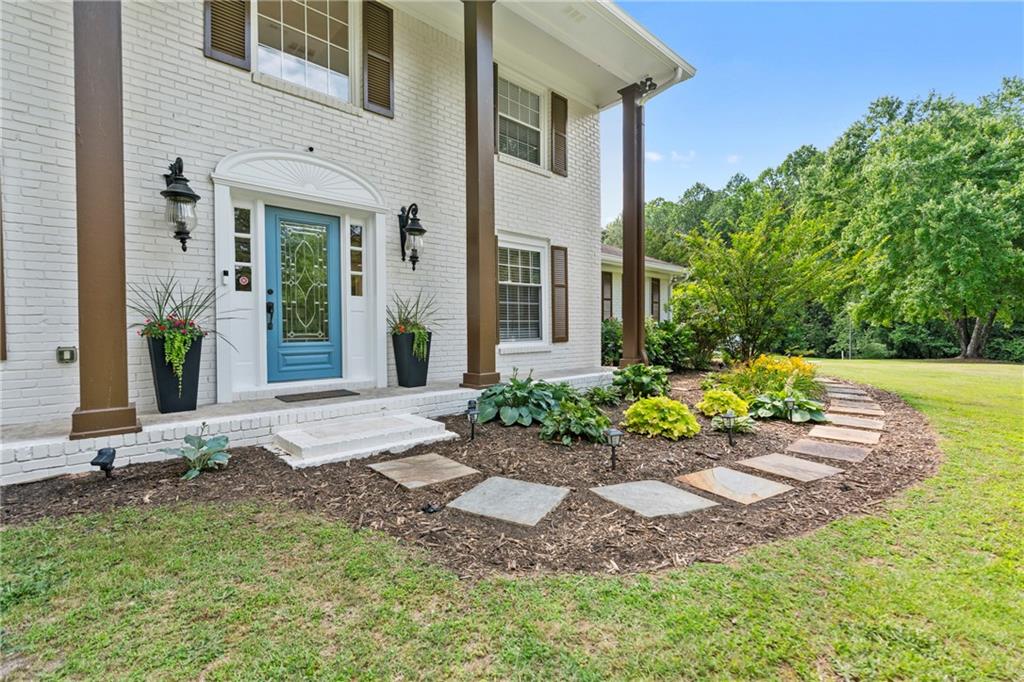75 Auburn Road