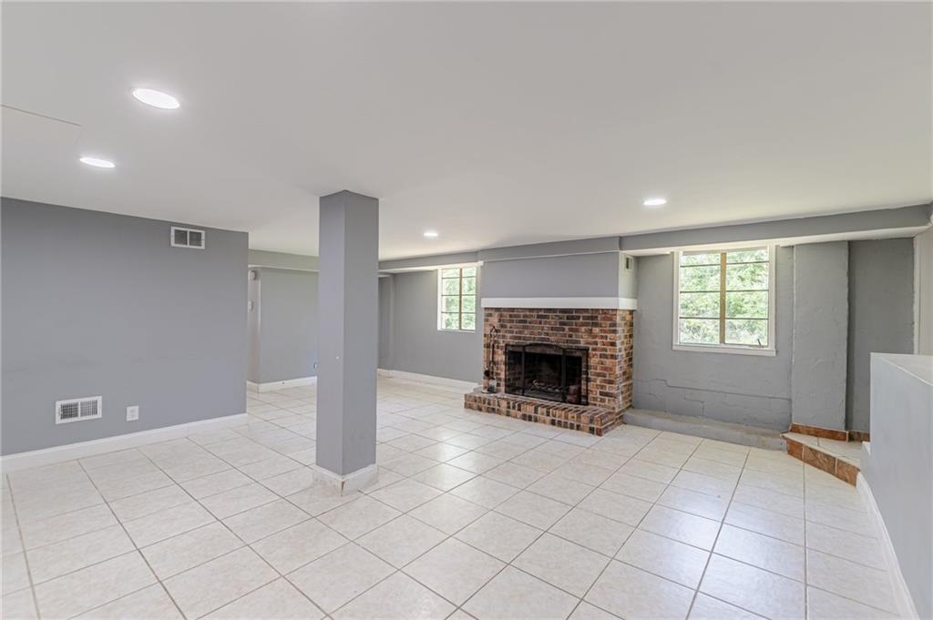 1157 Helen Street, Morrow, Georgia image 32