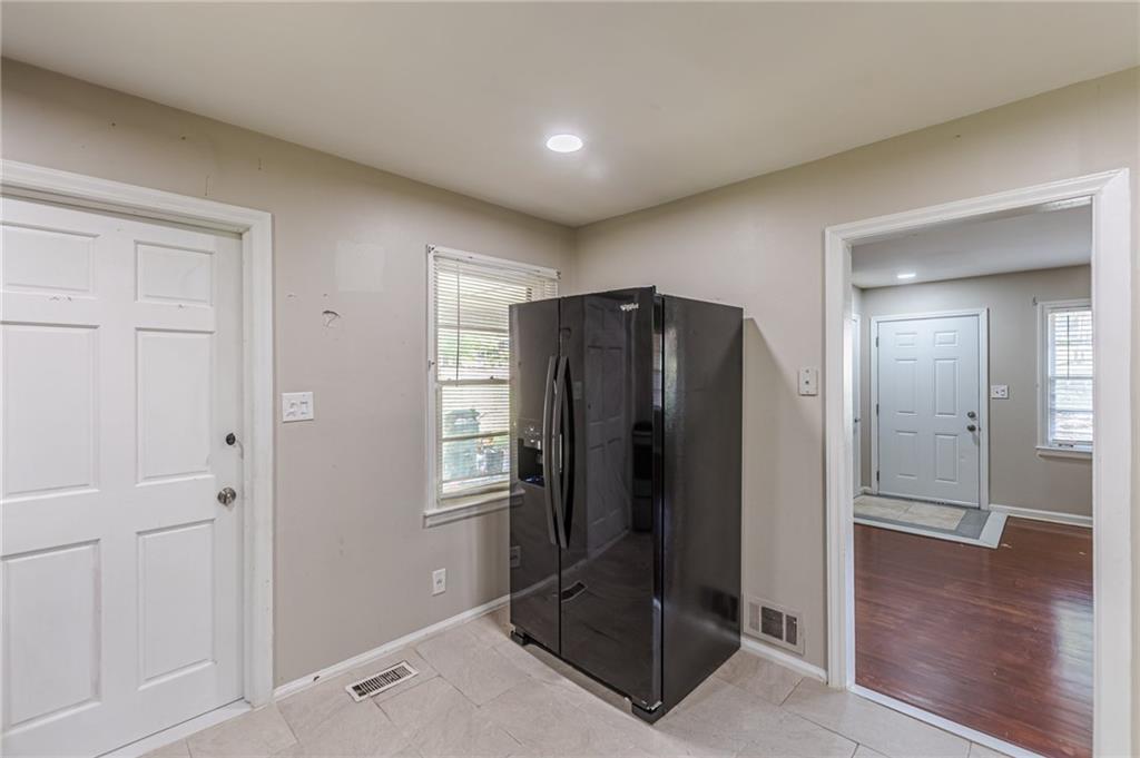 1157 Helen Street, Morrow, Georgia image 7