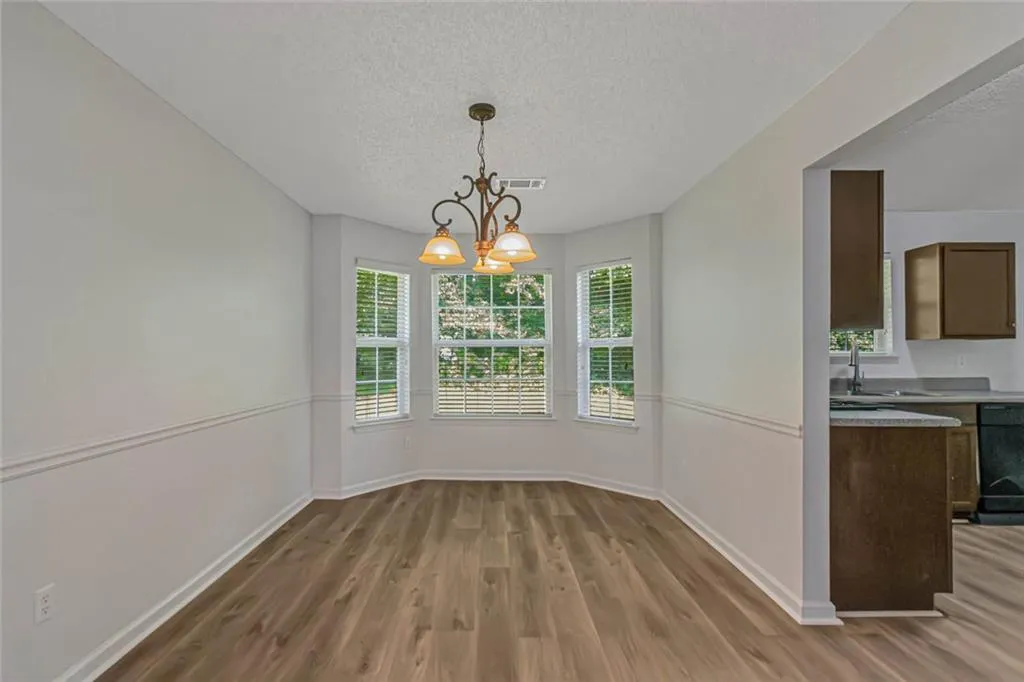 Lithonia, Georgia 30058, United States, 3 Bedrooms Bedrooms, ,3 BathroomsBathrooms,Residential,Active,169941