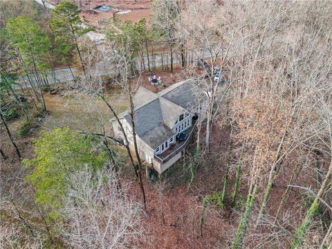 A home in Flowery Branch