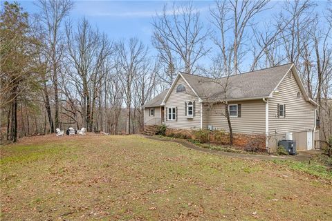 A home in Flowery Branch