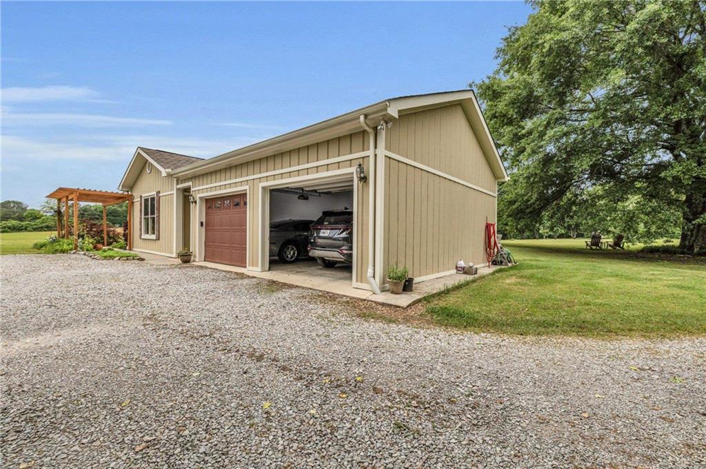 694 Meadow Drive, Chickamauga, Georgia image 40