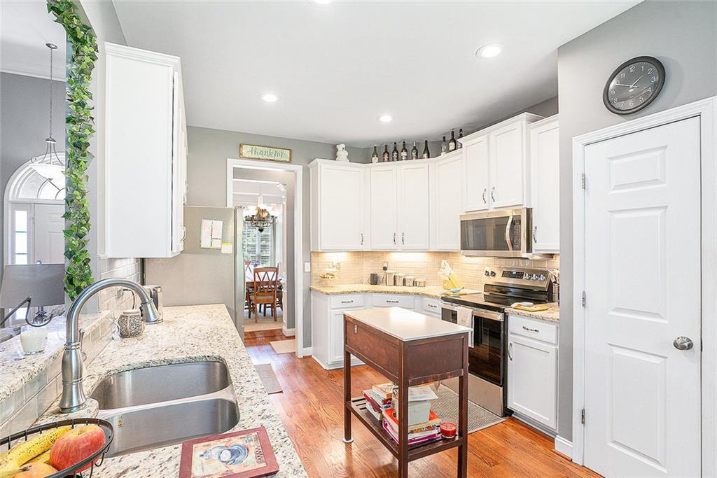 3792 Falls Trail