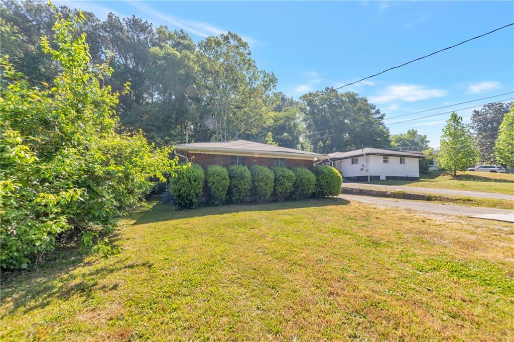 1097 Cordova Street SW