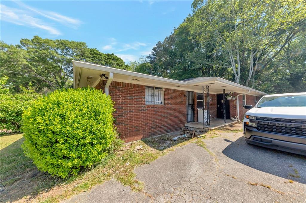 1097 Cordova Street SW