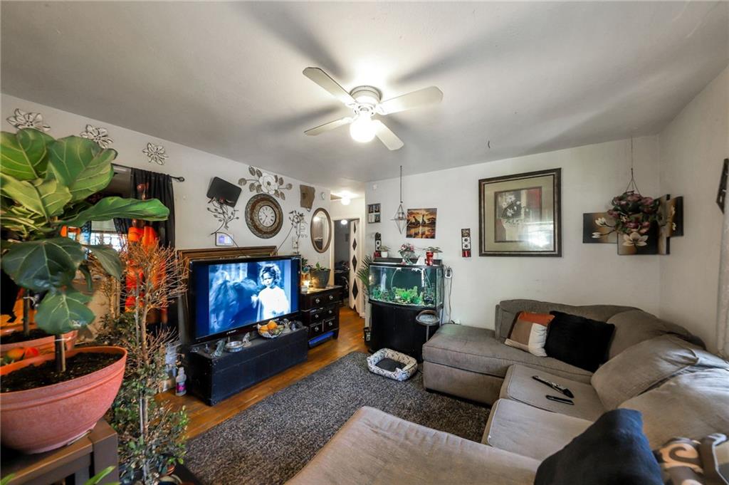 1097 Cordova Street SW